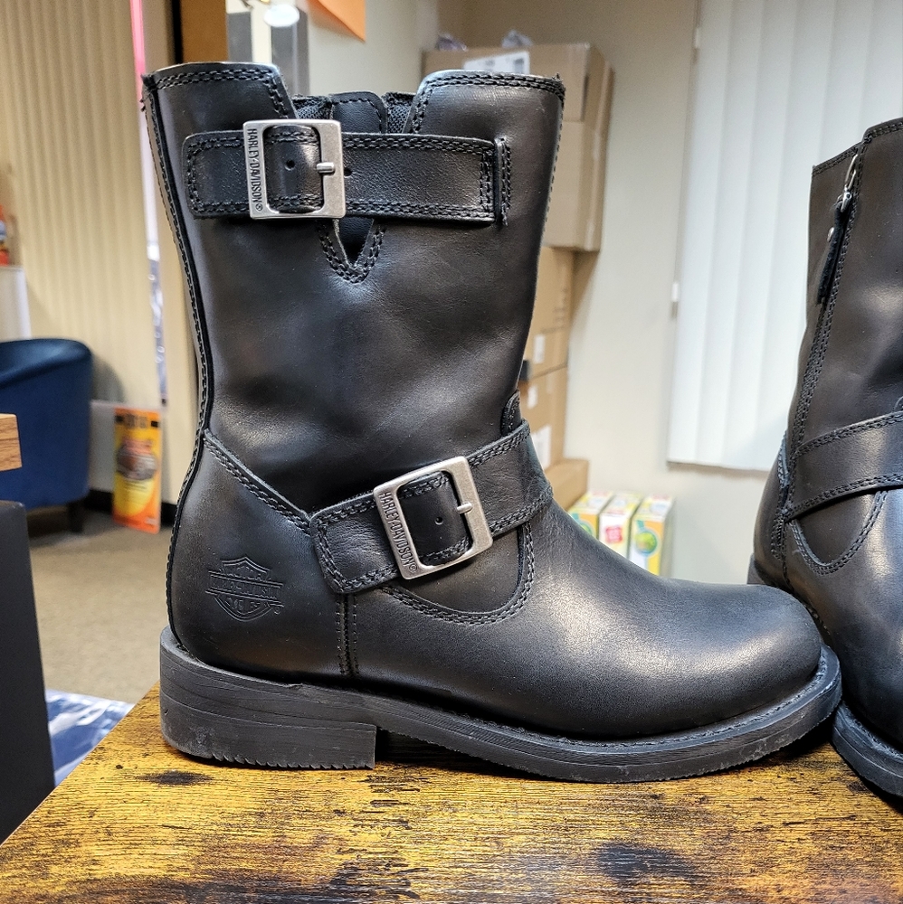 Women's Harley-Davidson boots